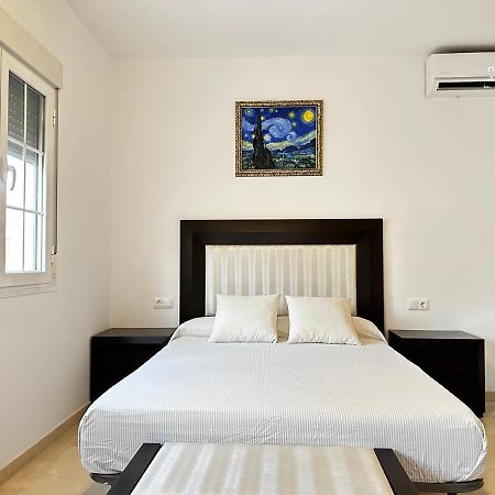 Taro Beach Home مالقة المظهر الخارجي الصورة